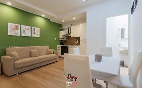 Guest Space Dante Bnb - Bari Center , Fast Wi-Fi -